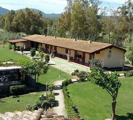 Agriturismo Monte Majore Siliqua Bagian luar foto