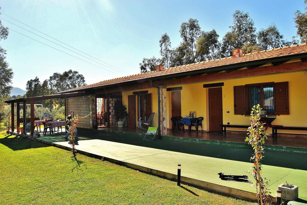 Agriturismo Monte Majore Siliqua Bagian luar foto