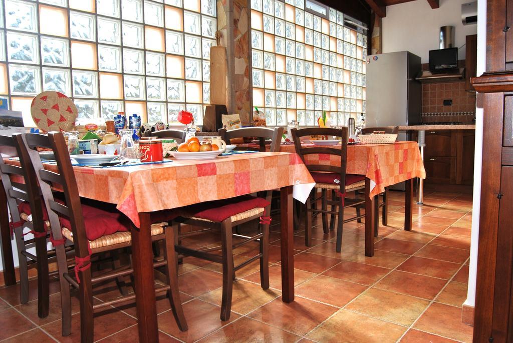 Agriturismo Monte Majore Siliqua Bagian luar foto