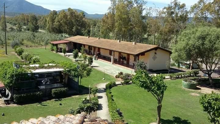 Agriturismo Monte Majore Siliqua Bagian luar foto
